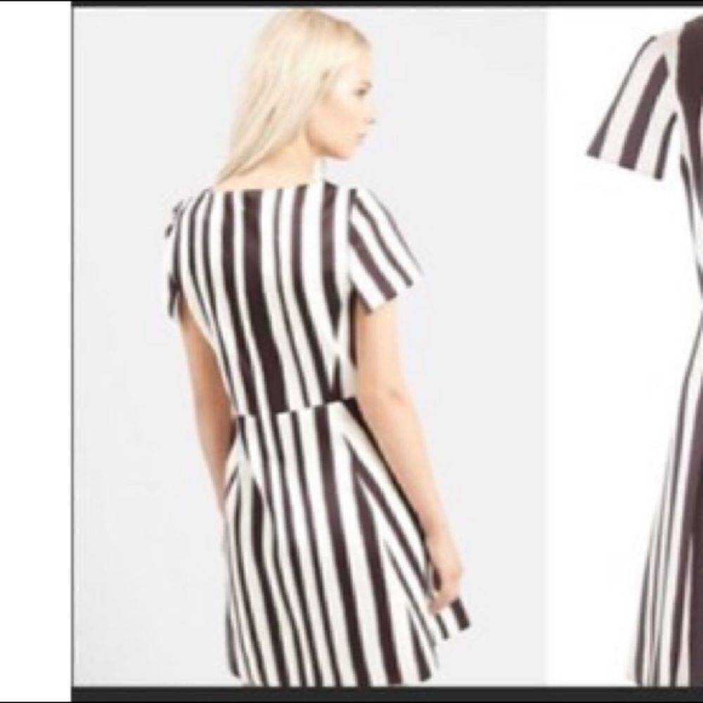 🚨4/$25 Topshop black white stripe boat neck dress 2 - Picture 2 of 6